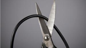 shutterstock_cord_cutting